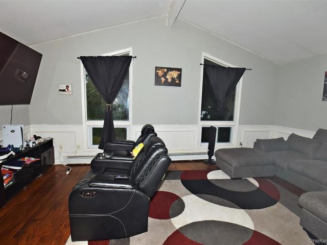 143 Meadowmere Avenue