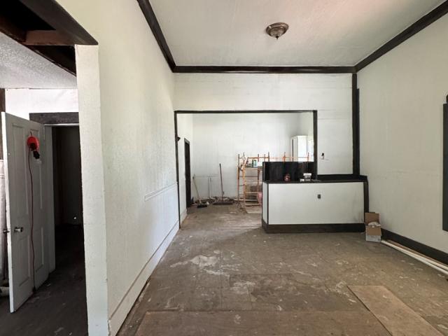 143 N Myrtle