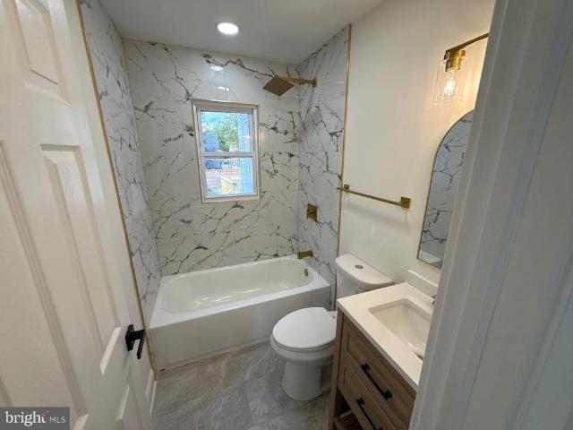 143 S Huron Drive