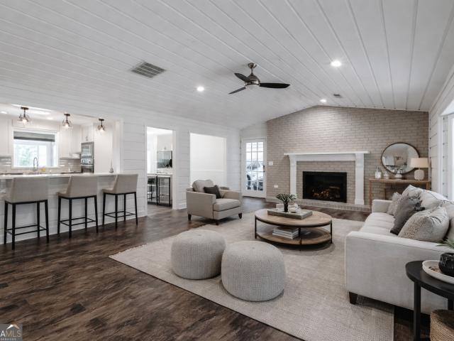 143 Swanson Road