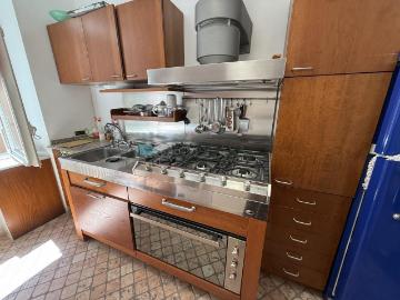 143 quadrilocale 110mq