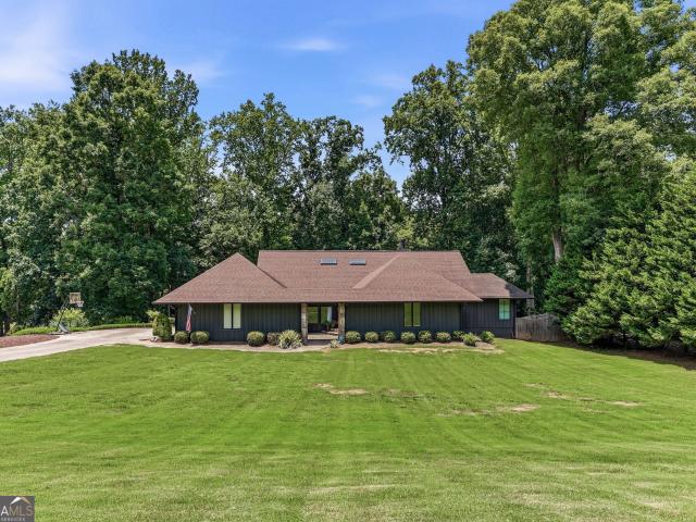 143 Woodlake Drive