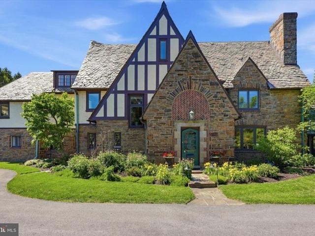 1444 County Line Rd, Bryn Mawr, PA 19010
