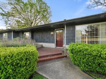 1445 Oaklawn Dr, Corsicana, TX 75110 | MLS #21218