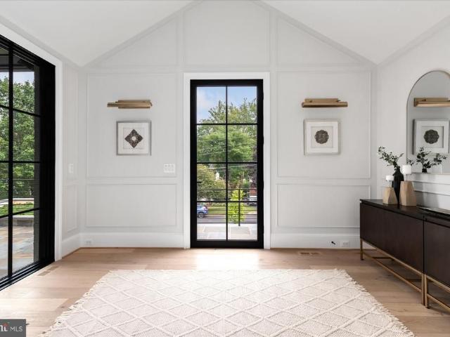 1446 cola drive, mclean, us, va