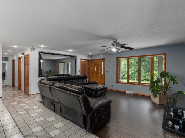 14480 N 1025th Street