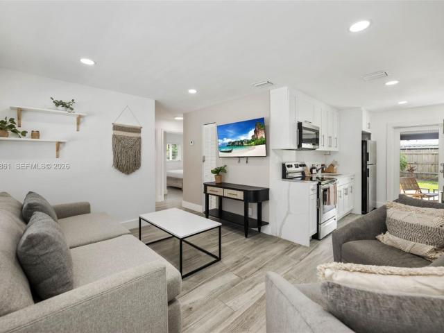 1448 NE 25th Ct, Pompano Beach, FL 33064 | MLS #A11980