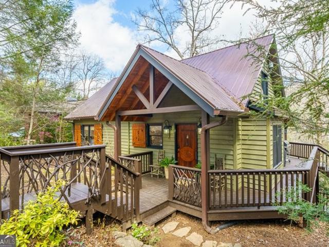 1449 Cherokee Ln, McCaysville, GA 30555