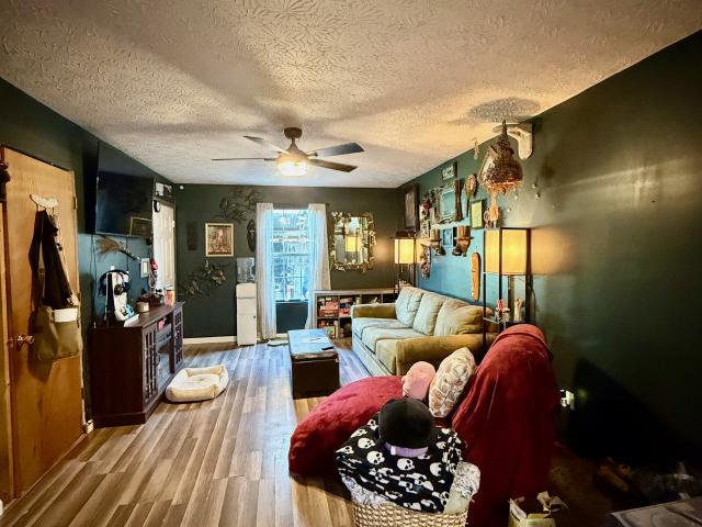 1449 Price Bridge Road