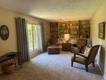 1449 Worrell Drive