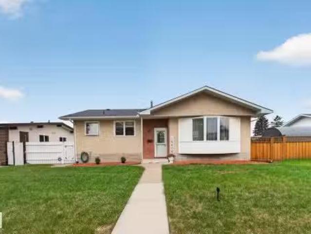 14408 77 Street, Edmonton, AB, T5C 1E6 house for sale Listi.