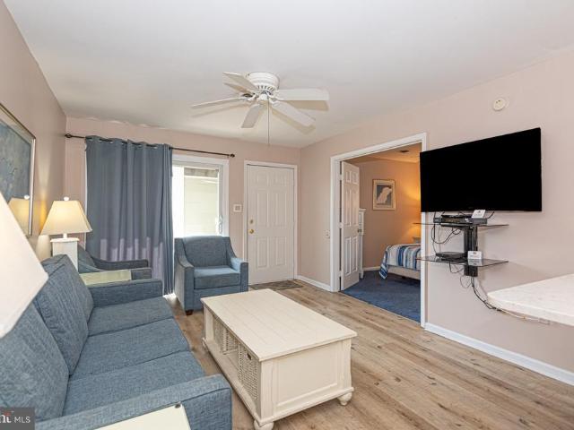 14409 Lighthouse Avenue # 4
