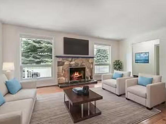 14416 Parkside Drive Se, Calgary, AB, T2J 4J7 house for sale.