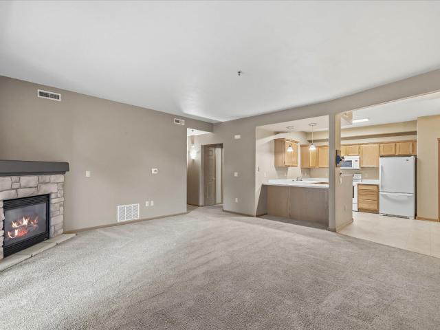 1441 Garay Ln