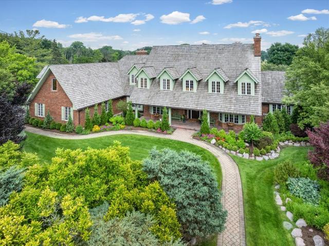1441 Kathryn Lane