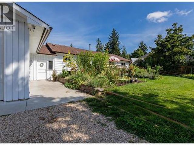 1441 20 Avenue Se Unit# 7, Salmon Arm, BC, V1E 2M9 house for sale | Listing ID 10398 | Royal LePage