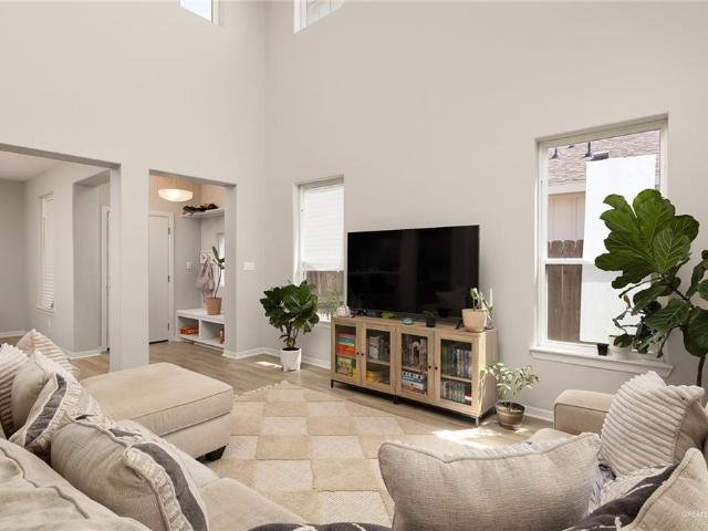 14435 Chalk Ridge Drive