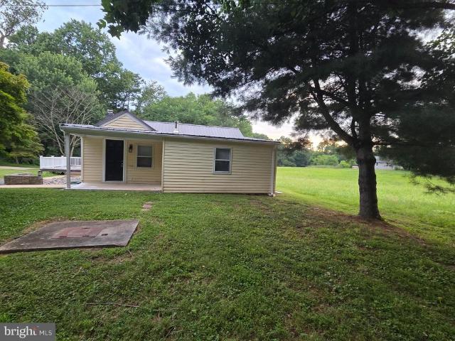 1443 Appleton Road