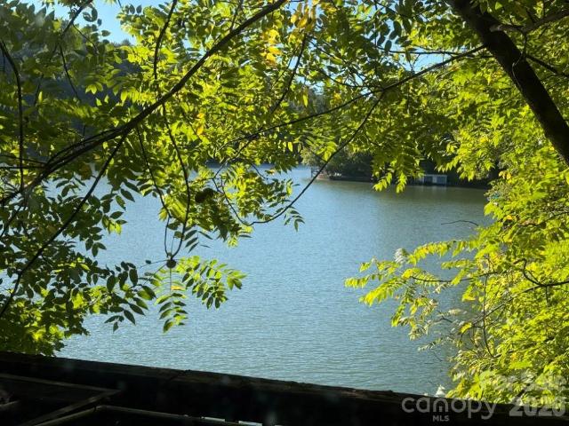 144 Conroy Court # 31/32