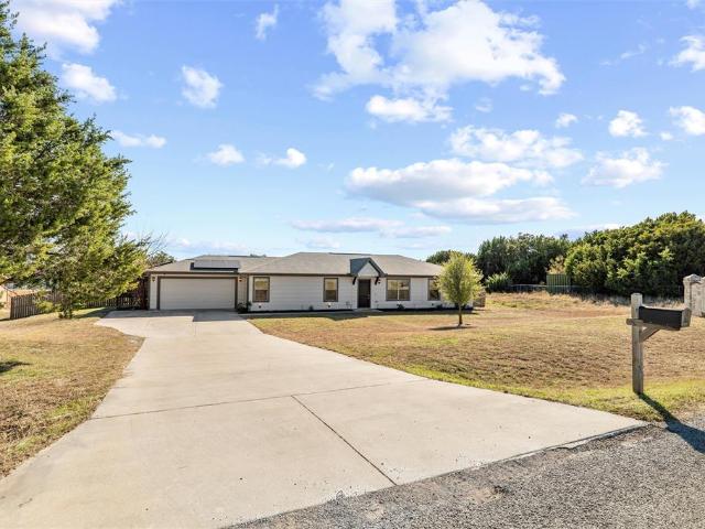 144 Emerald Dr, Weatherford, TX 76087 | MLS #21133