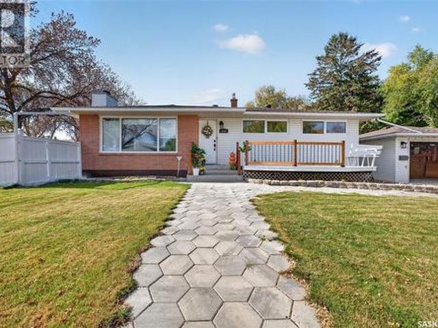 144 Orchard Crescent, Regina, SK, S4S 5B6 house for sale | Listing ID SK050742 | Royal LePage