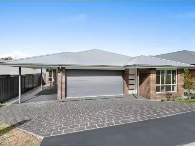 1/44 Lakeview Crescent, Raymond Terrace House for rent Listed.