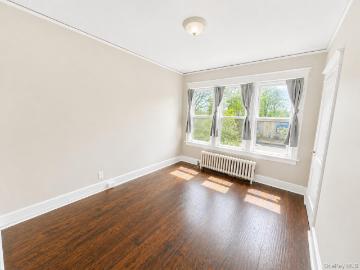 144 Mansion St, Unit 5, Poughkeepsie, NY 12601 | MLS #982698