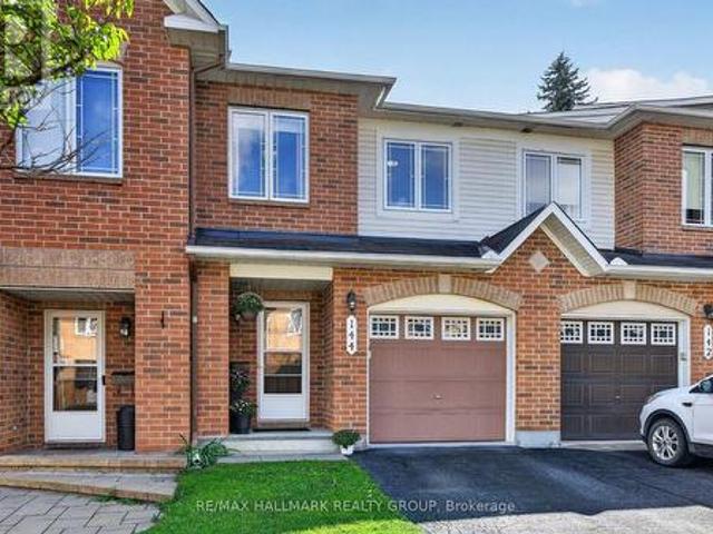144 Marrissa Avenue, Ottawa, ON, K1J 0A6 house for sale | Listing ID X13792 | Royal LePage