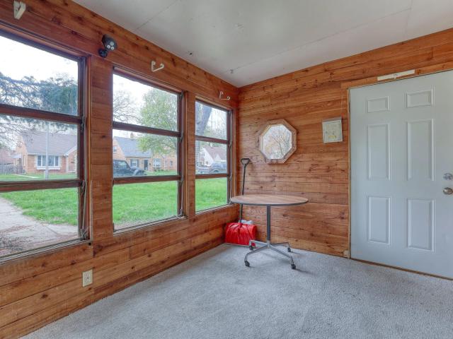 144 S 73rd St