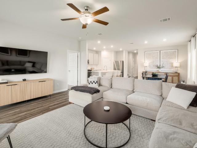 144 Sun Grove Trl