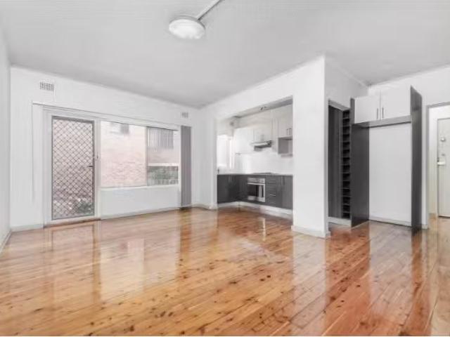 1/44 Queens Road, Brighton Le Sands Apartment for rent Listed.