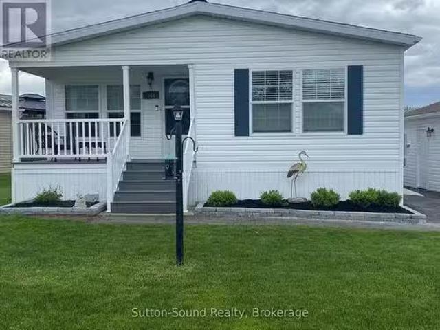 144 Rosewood Drive, Georgian Bluffs, ON, N4K 5N5 house for s.