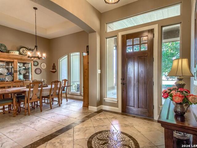 144 Woodlands
