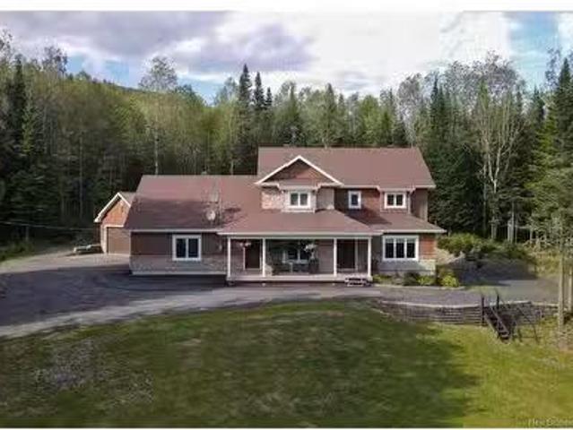 1454 2E Sault Rd, Saint Joseph De Madawaska, NB, E7B 2L7 hou.