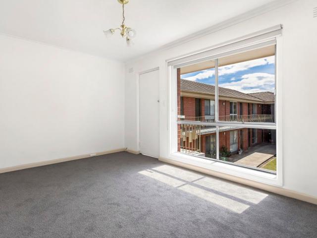 14/55 Blackwood Street Carnegie, VIC 3163
