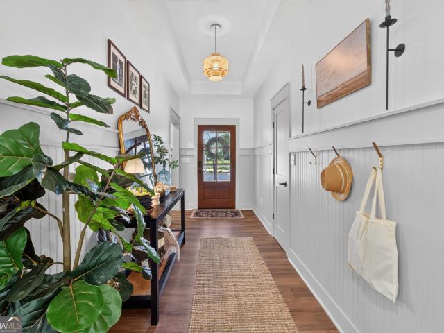 1455 Ridgewood Drive