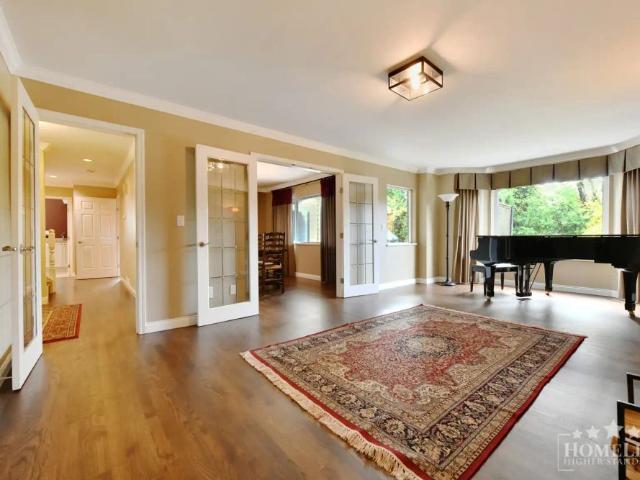 14564 18A Ave — Spacious 4 Bedroom + Den, 3 Bathroom Home in South Surrey
