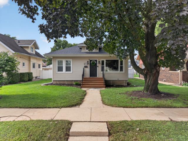 1456 Birchlawn Place
