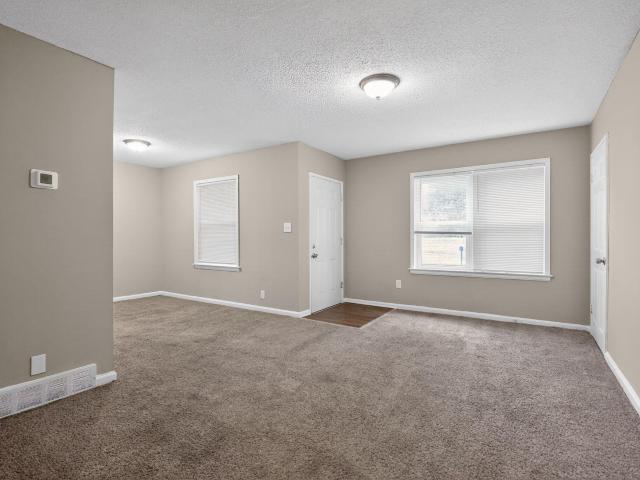 1456 rolling hills dr