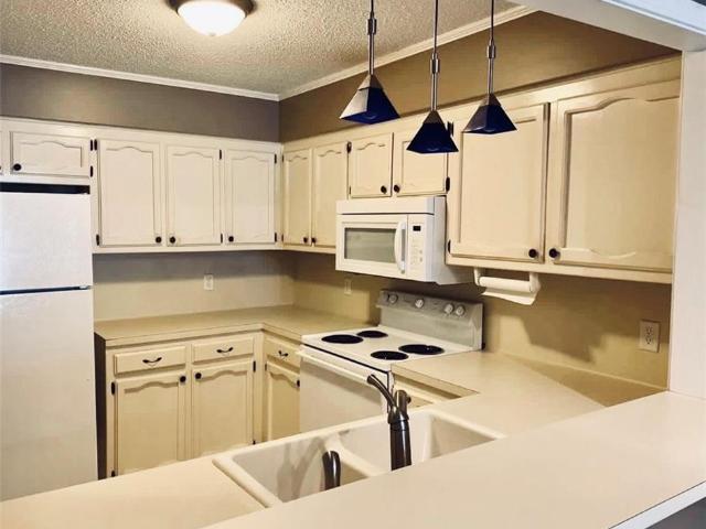 14570 Honeysuckle Drive # 155