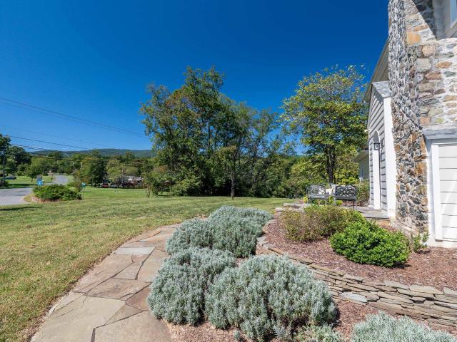 1457 crozet ave