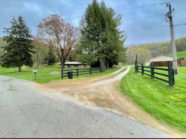 1459 Buck Lick Road