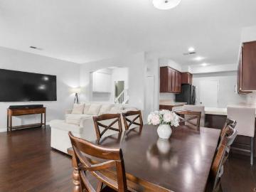 1459 Claude Ln, Unit 4, Chula Vista, CA 91913 | MLS #PTP2602