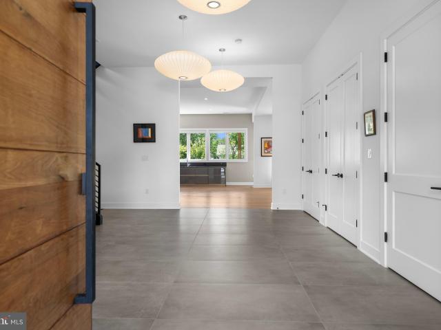 1459 Dewberry Ct, McLean, VA 22101 | MLS #VAFX2323
