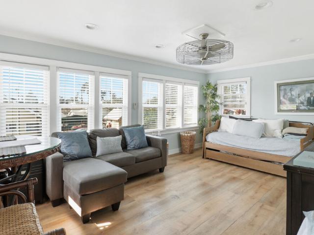1459 W 47th St, Los Angeles, CA 90062 | MLS #26752