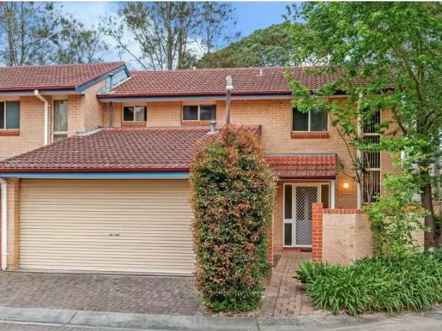 14/59A Castle Street, Castle Hill Townhouse for rent Listed b.