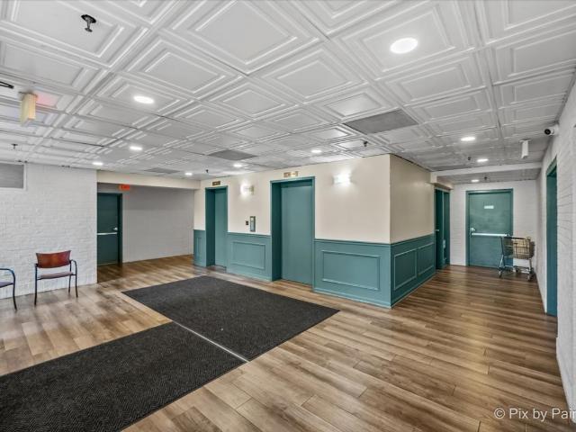 1450 Plymouth Lane # 203