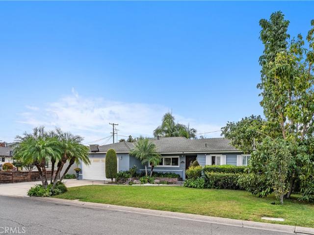 1450 W Wedgewood