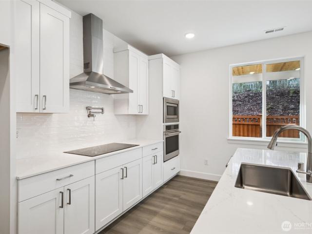 14512 rd Avenue E # 850
