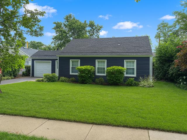 1451 Sycamore Ln, Northbrook, IL 60062 | MLS #12419